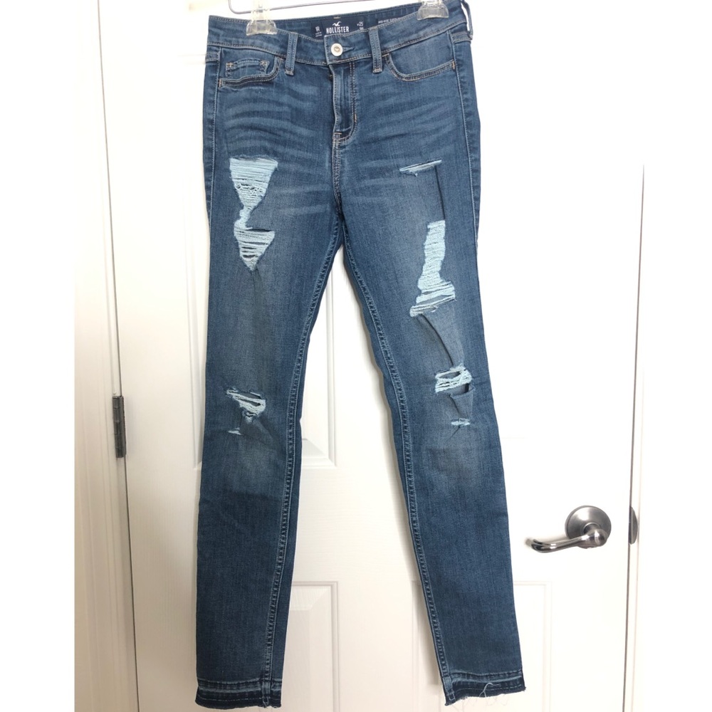 Hollister Mid-rise Super Skinny Jeans